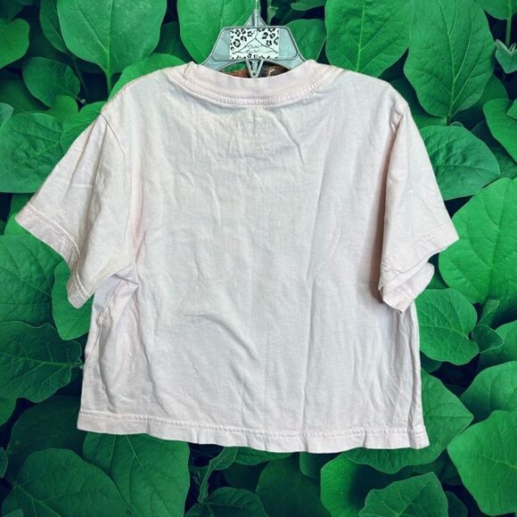 5 for $25🔥Teen XS The Nike Tee Pink Floral Cropped T-Shirt - Picture 3 of 6